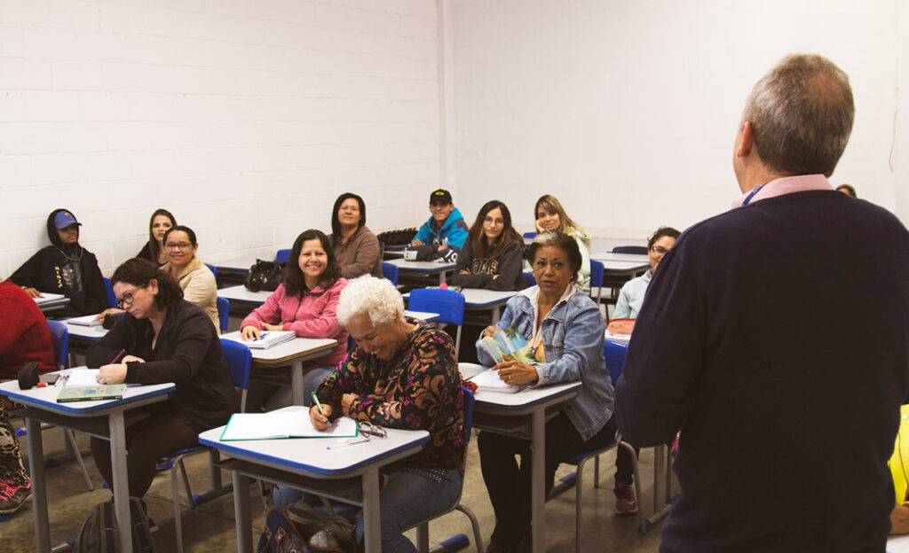 reabilitação adultos surdos